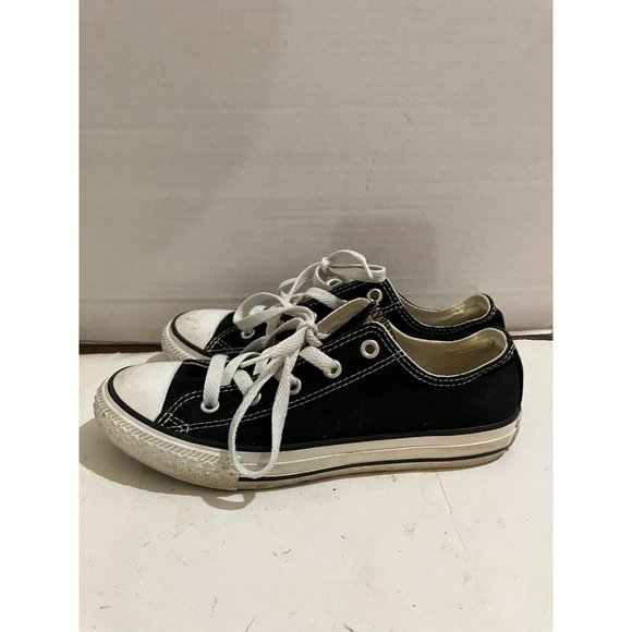 Converse All Star Chuck Taylor 3J235 Youth Size 2 Black Canvas sneakers  Shoes - Picture 3 of 8